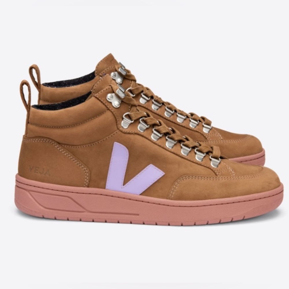 NWOT Veja Roraima Nubuck Brown Lavender Sz 36